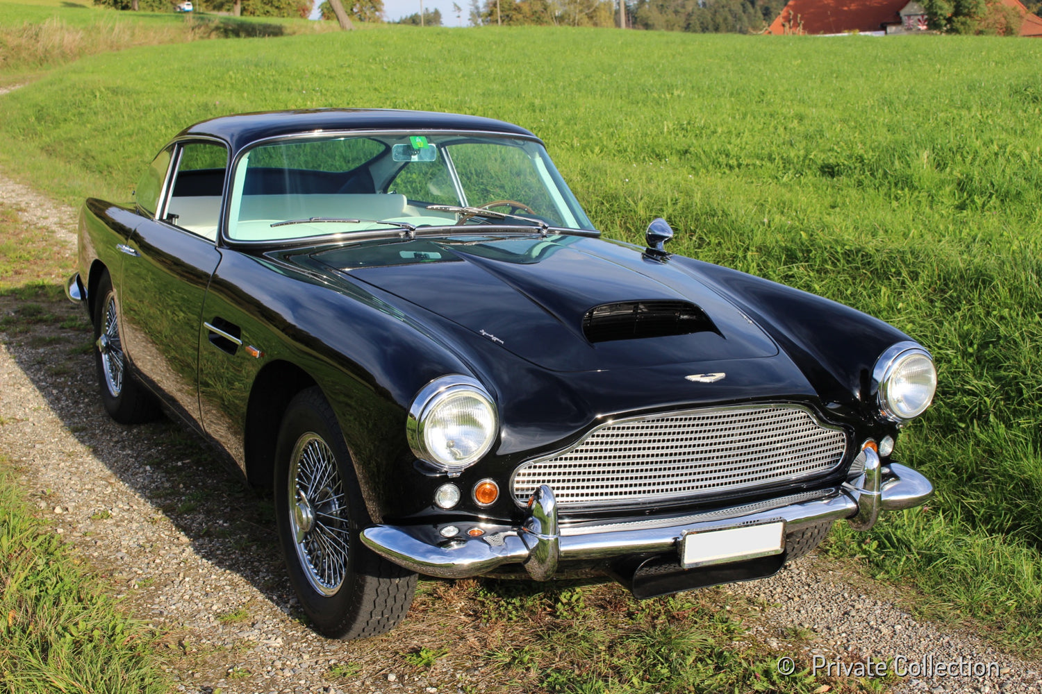 1960 Aston Martin DB4 Saloon (Tickford) sn DB4242L AU-22019