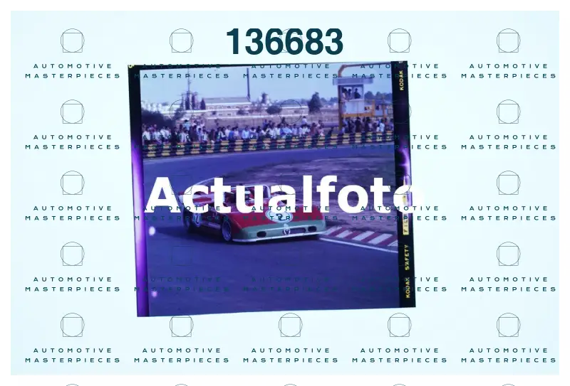 ACTUALFOTO 1000 Km Buenos Aires 1972 (3).jpg