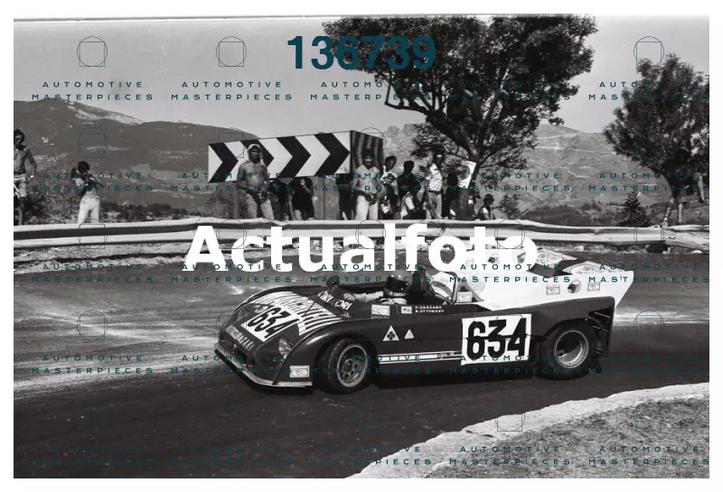 ACTUALFOTO 1974 svolte popoli_2.jpg