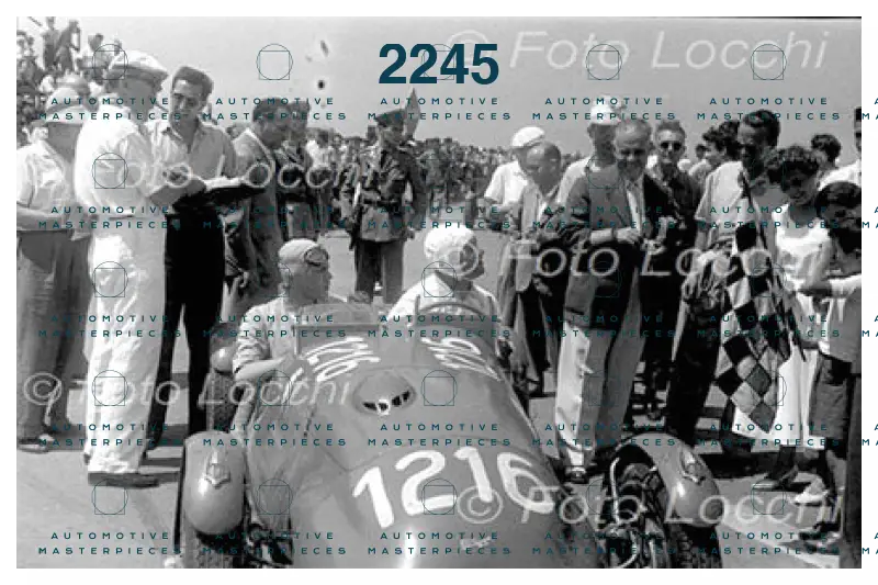 1949_L748-17.jpg