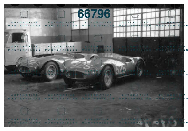 SpitzleyZagari 0503 07696. Maseratis MM eve.jpg