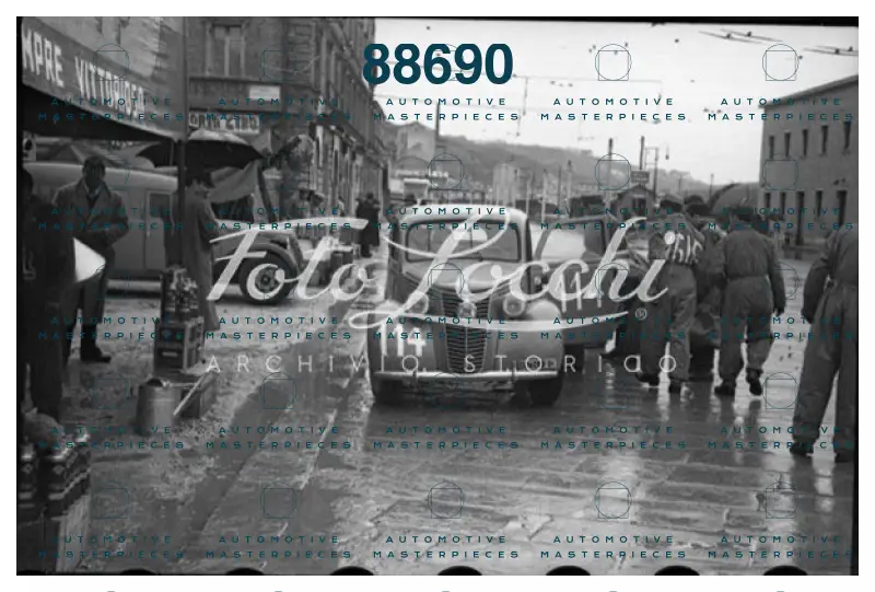 1950_L595-25.jpg