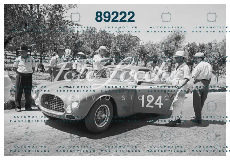 1952_L1124-6.jpg