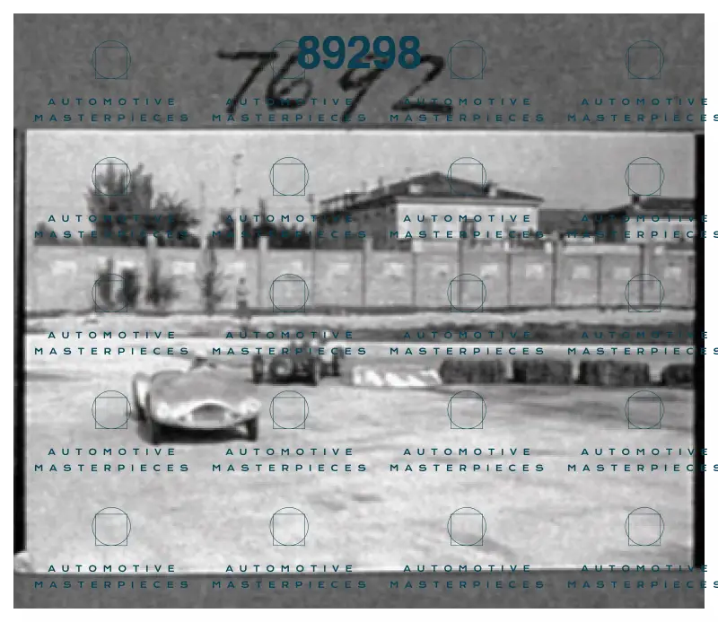 7692.png